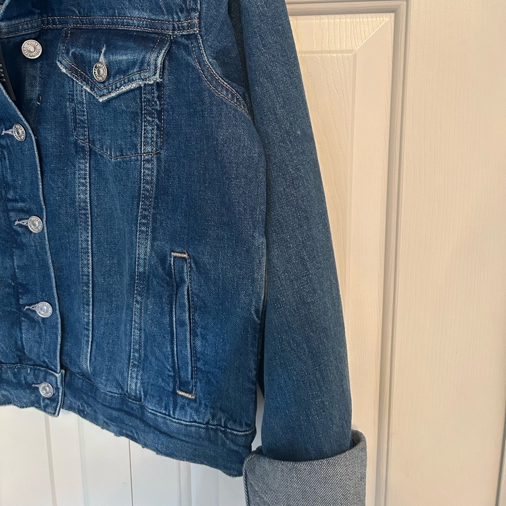 PAIGE Rowan Jean Jacket. Brand New - Picture 6 of 8